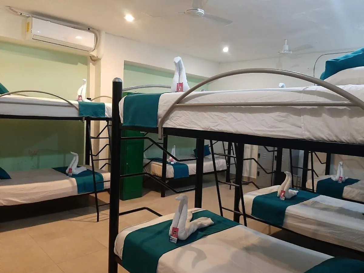 Hostal & Hotel Casa Fernanda Mérida 2*,  México