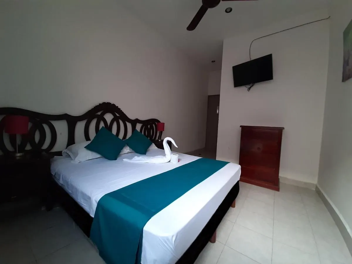 Hostal&Hotel Casa Fernanda Mérida 2*,